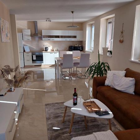 Frastak Apartment フロホヴェック エクステリア 写真